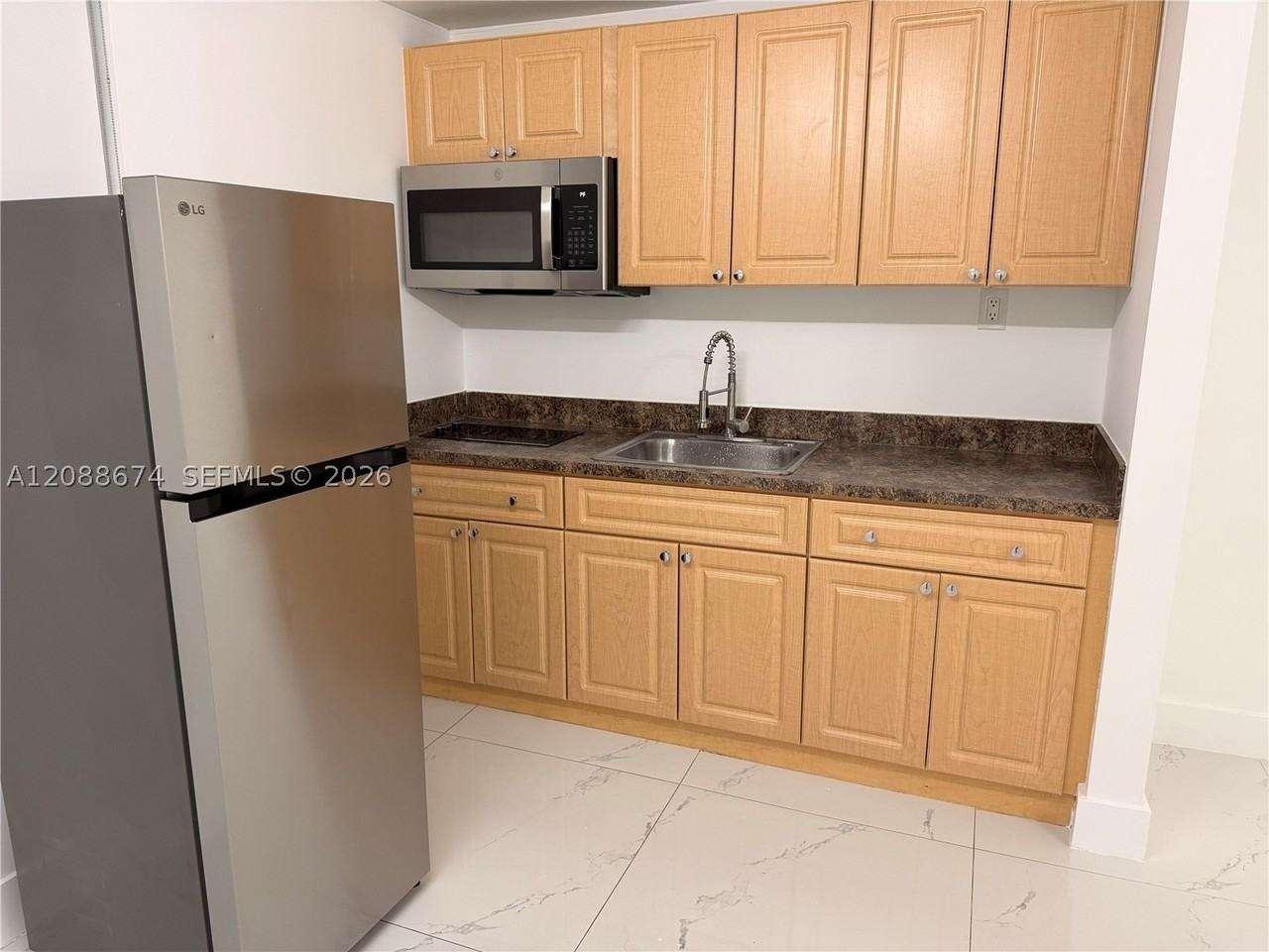 3354 Nw 50th St #2 - Photo 5 of 13