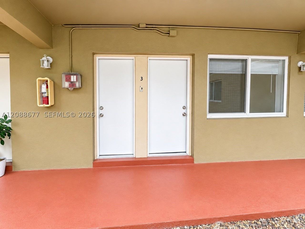 6310 Sw 79th St #3 - Photo 6 of 10