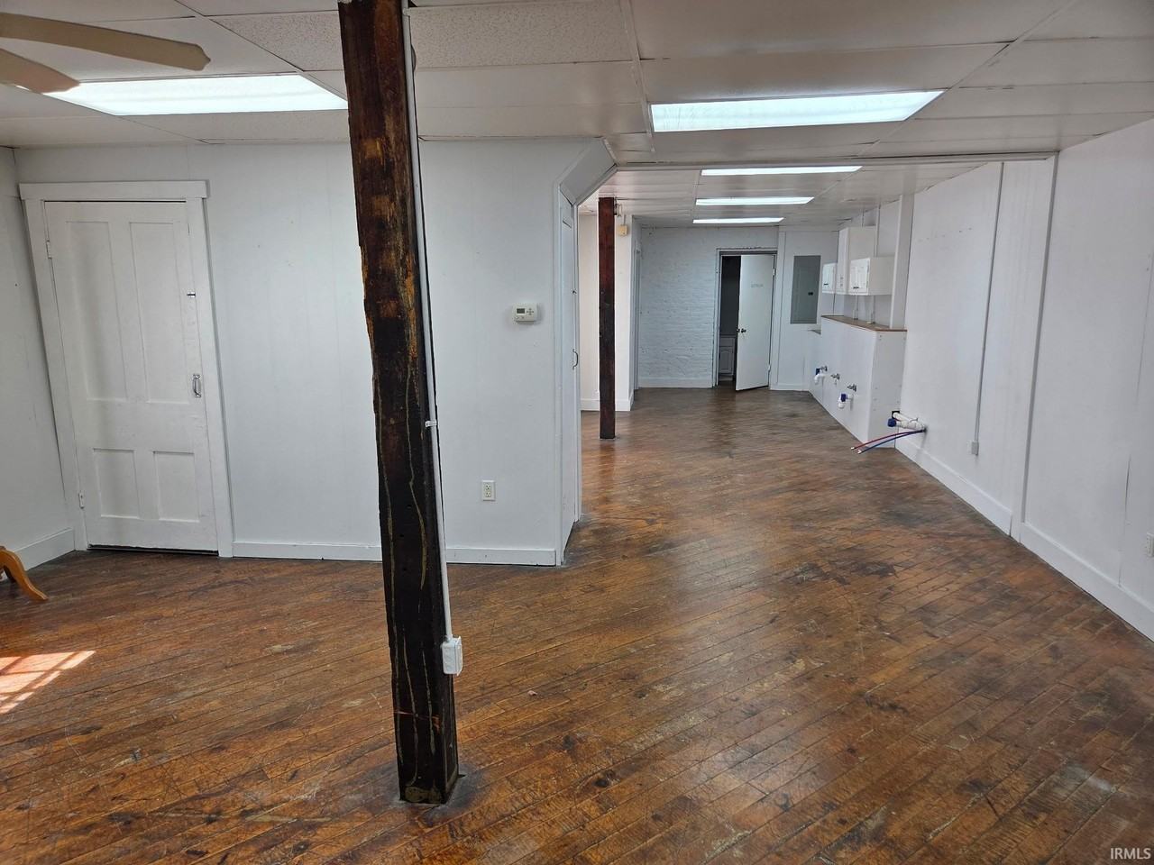 115 E Franklin St - Photo 3 of 8