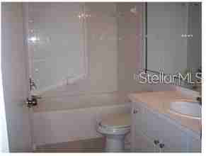 5168 Northridge Rd #212 - Photo 6 of 7