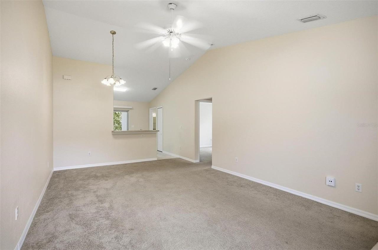 165 Plain View Dr #B - Photo 5 of 38