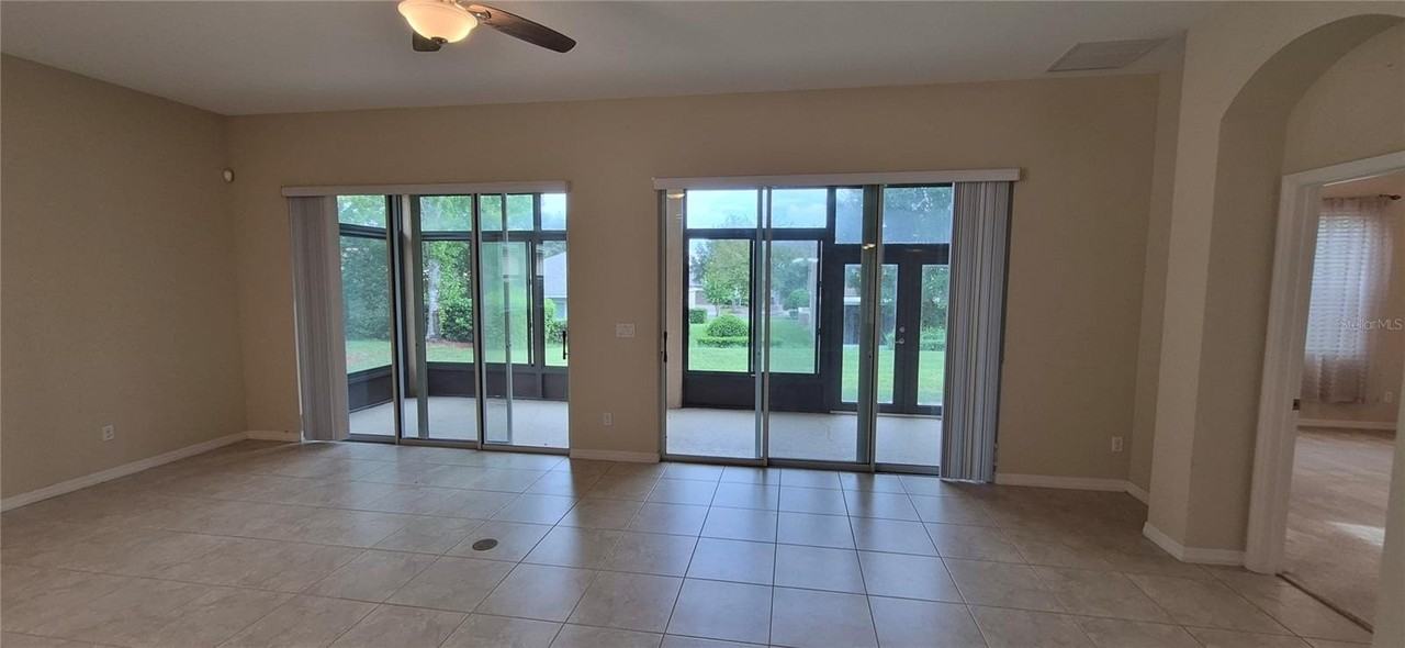 108 Flame Vine Way - Photo 4 of 37