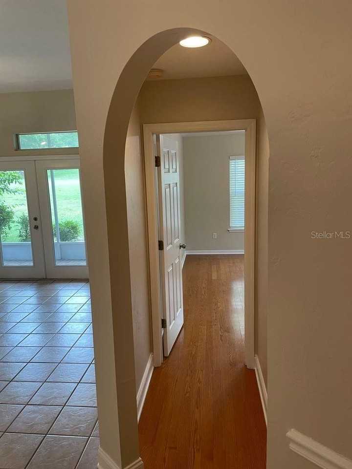 6422 Nw 109th Pl - Photo 7 of 14