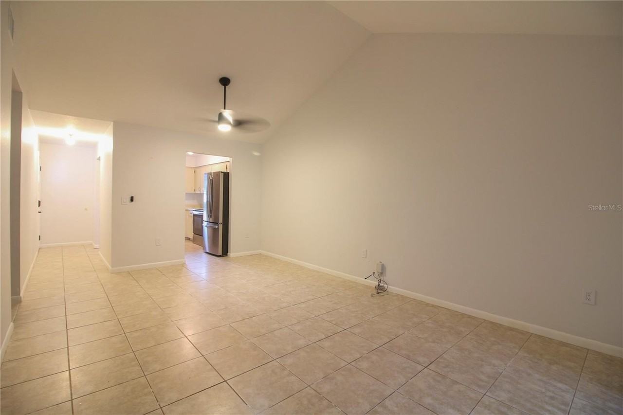 928 Winnie Ln - Photo 6 of 20