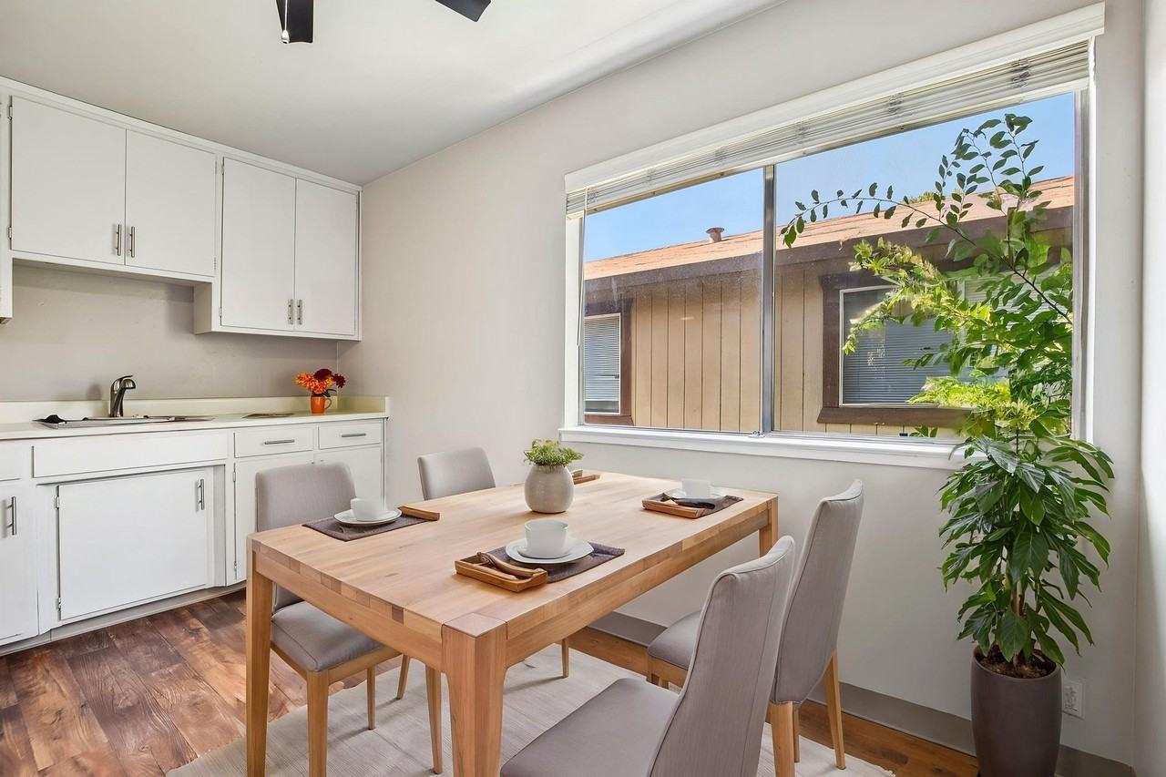 1818 H Street - Photo 6 of 9
