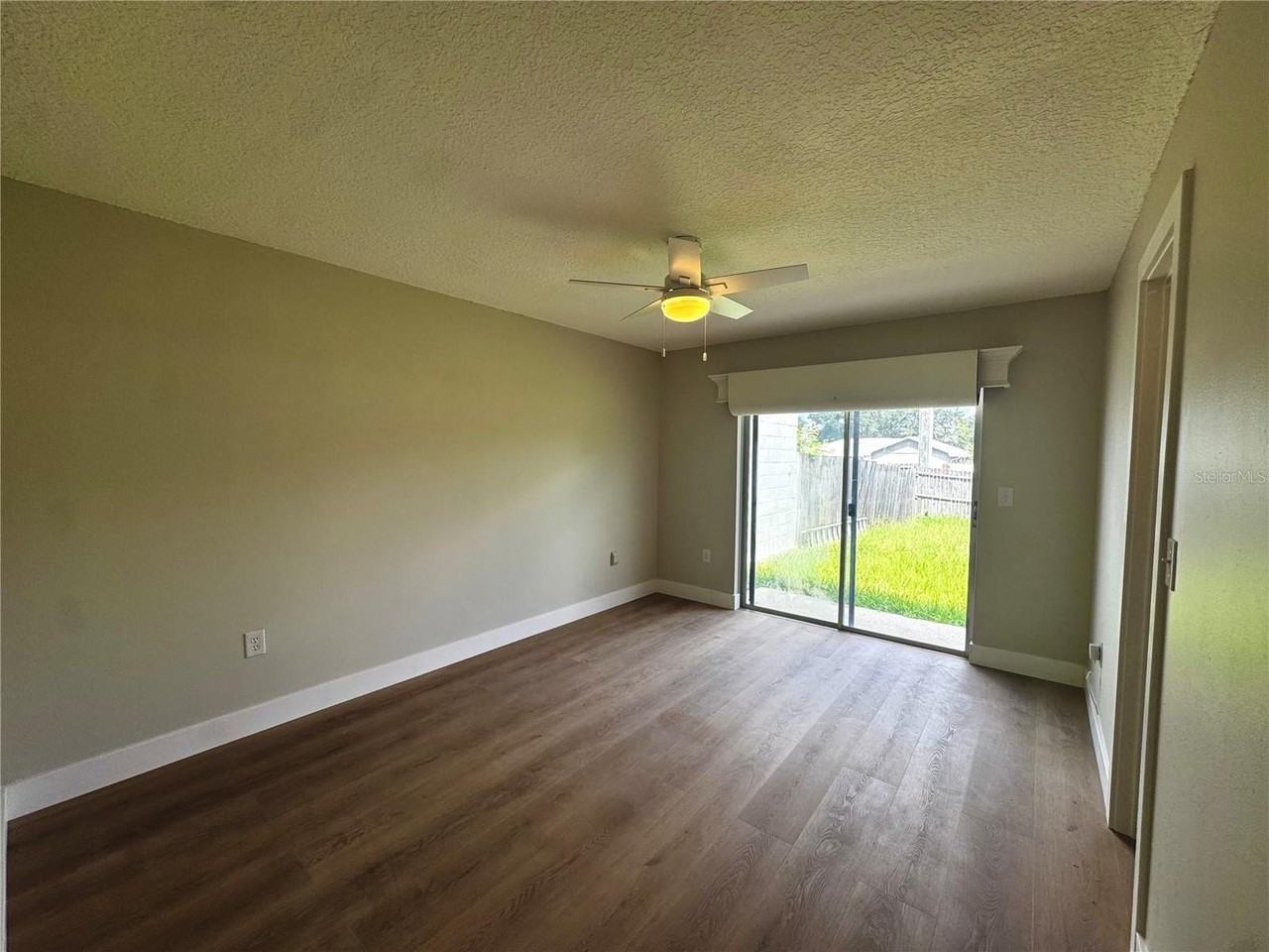 3217 Royal St - Photo 7 of 18