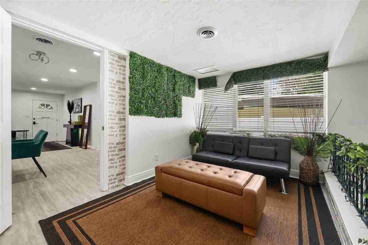 2909 Hargill Dr - Photo 5 of 27