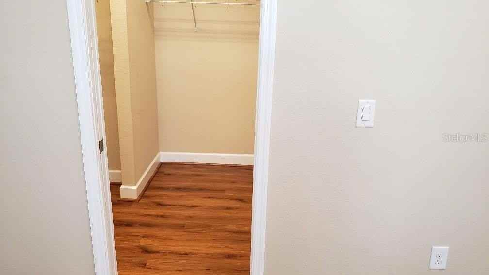 13818 Eliot Ave - Photo 4 of 38