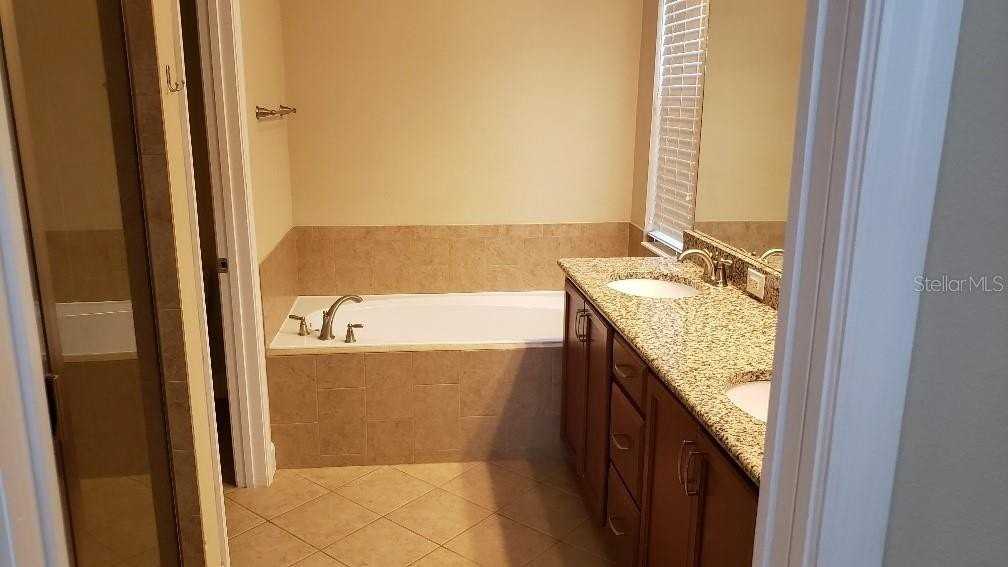 13818 Eliot Ave - Photo 5 of 38