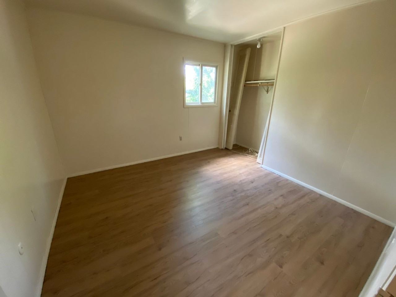 301 S West St #2A - Photo 4 of 11