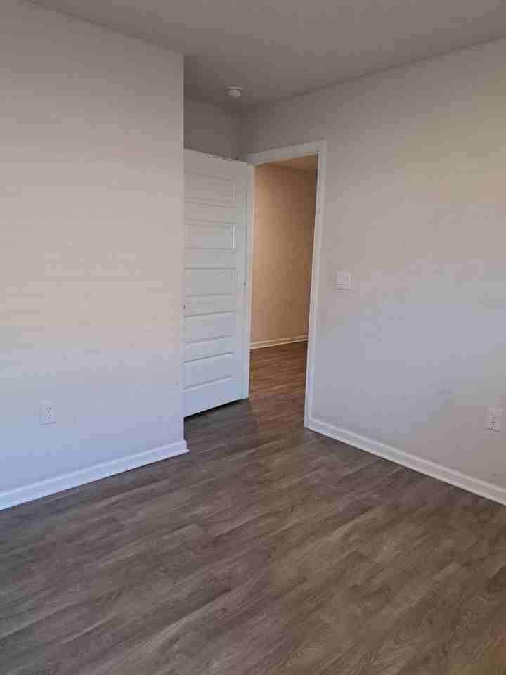 207 Ryder Ln - Photo 7 of 16
