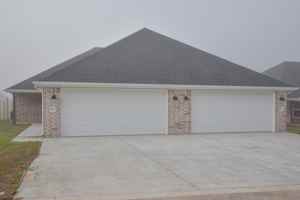 featured image of 919 W Buchanan St #1
