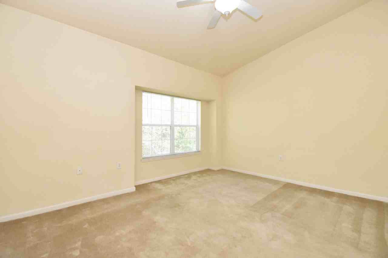 4934 Nw 43rd Ave #104 - Photo 5 of 7