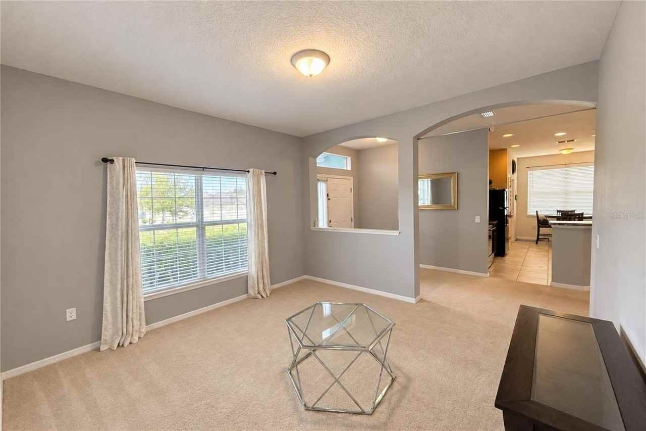 152 Highland Meadows Ave - Photo 2 of 14