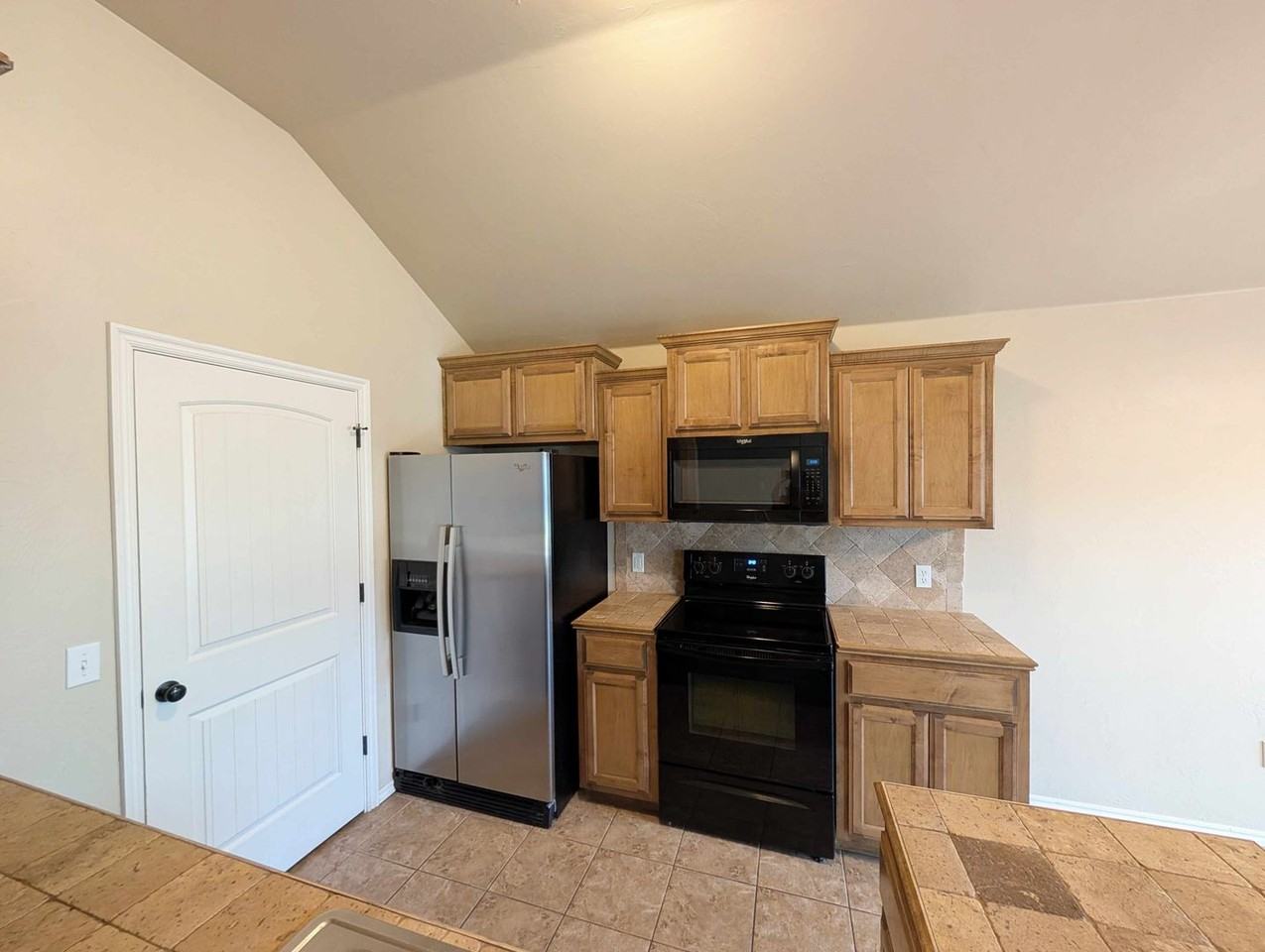 621 Apple Tree Ln - Photo 6 of 16