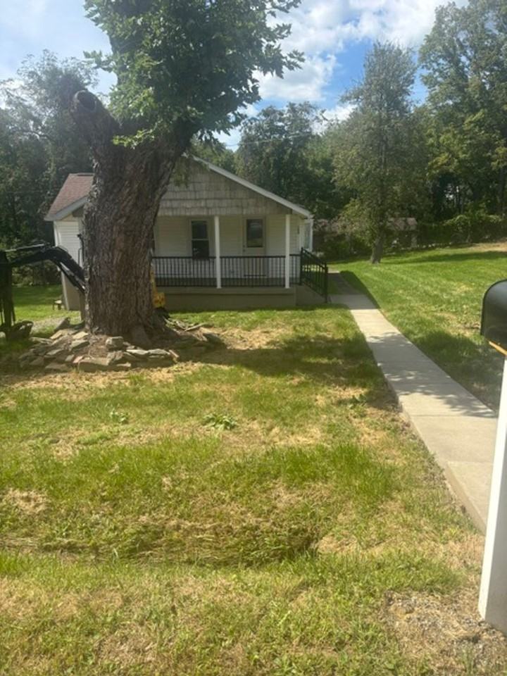 155 Forest St