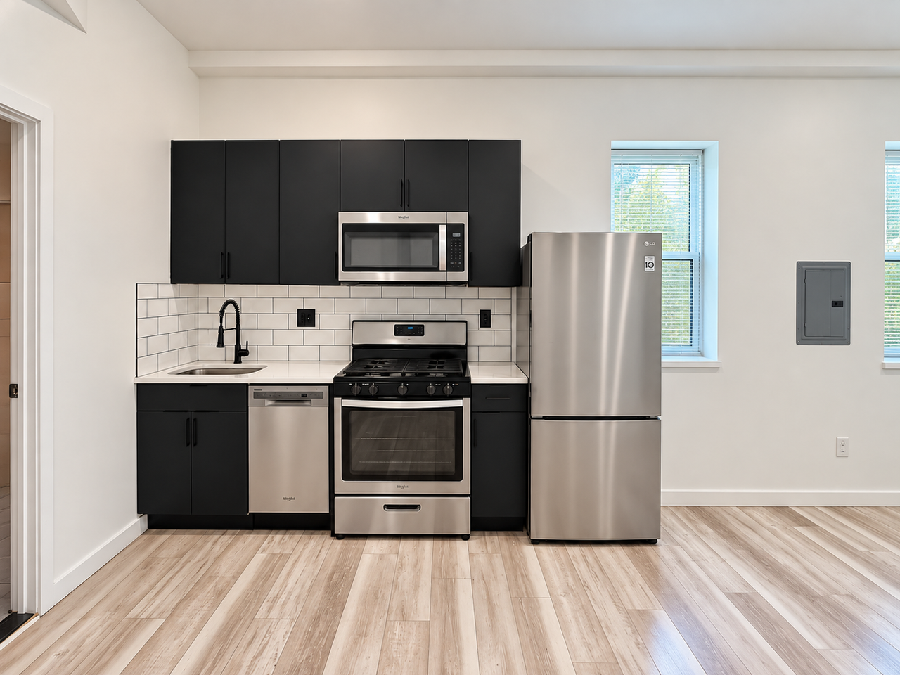 6161 Walnut St Apt 1a - Photo 6 of 10