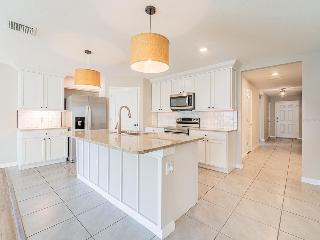 13748 Wineberry Dr - Photo 7 of 26