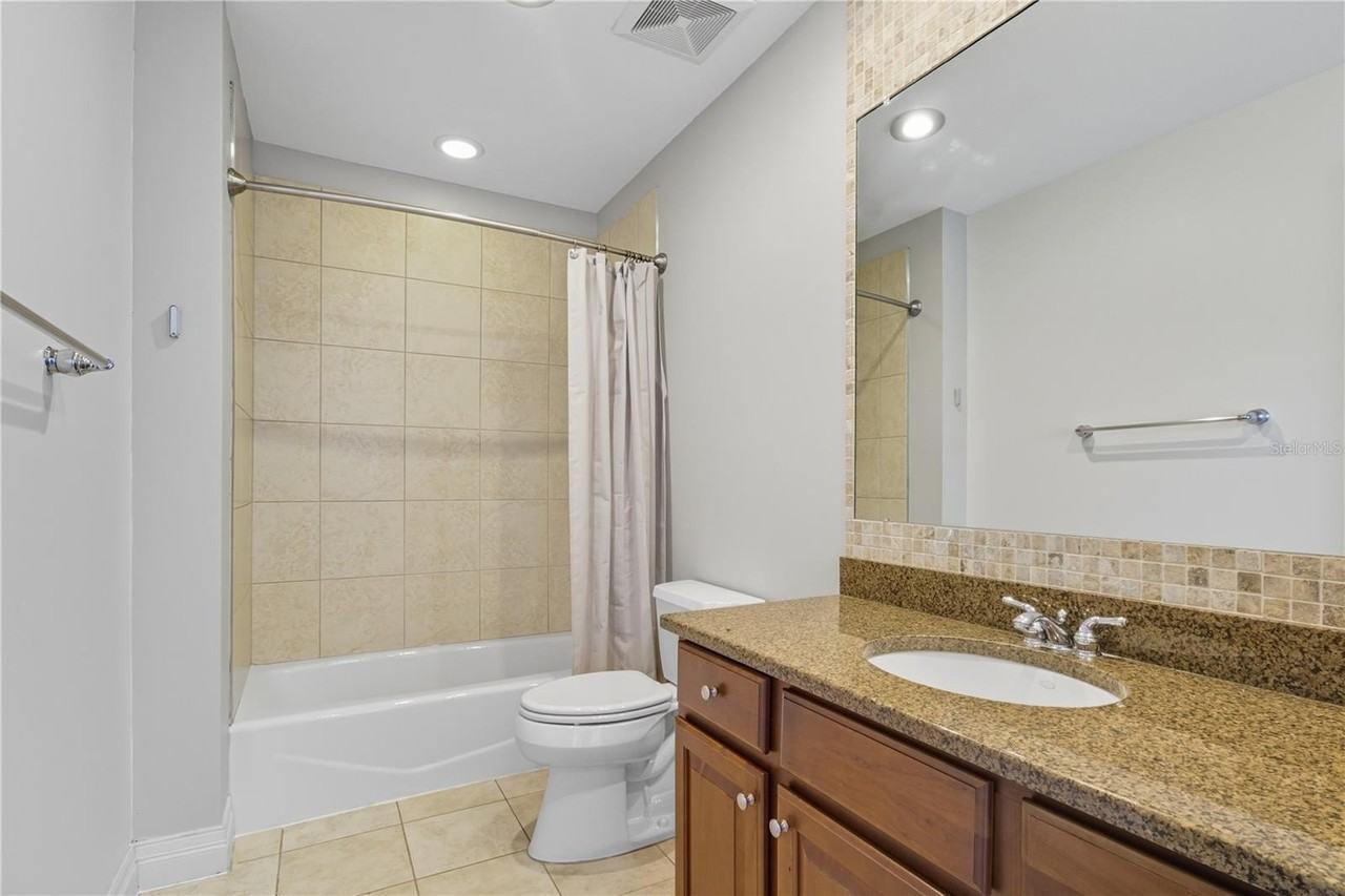 449 S 12th St #1504 - Photo 5 of 50
