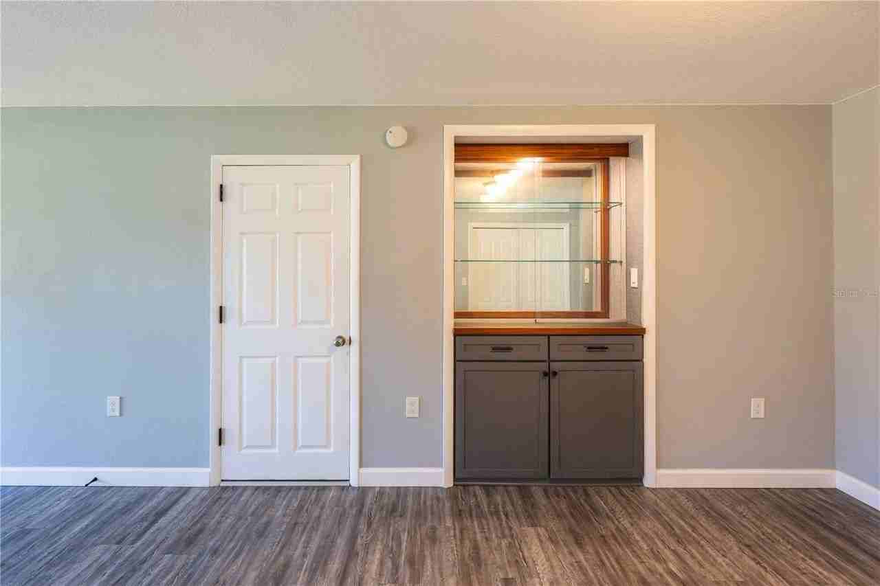 206 James St - Photo 7 of 29