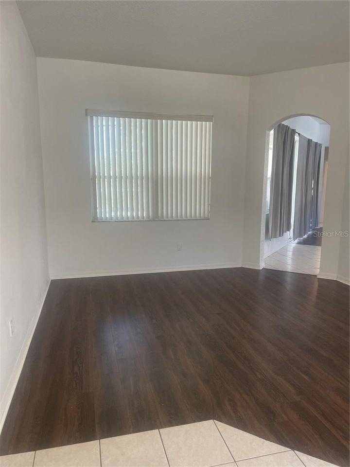 3941 Roswell Pl - Photo 4 of 18