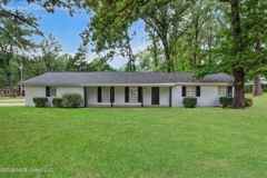 1027 Tanglewood Dr - Photo 1 of 1