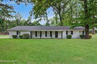 1027 Tanglewood Dr - Photo 1 of 1