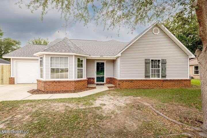 602 Ronda Ln