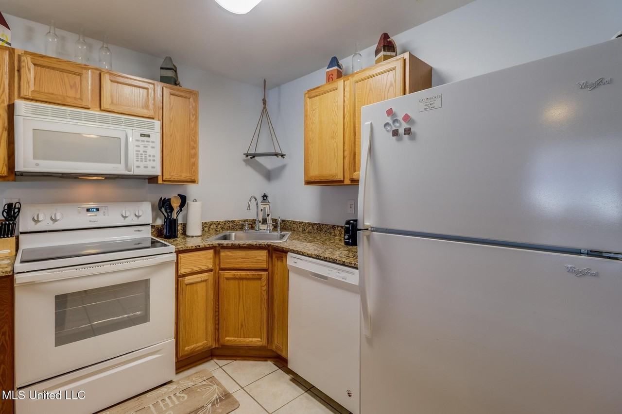1664 Beach Blvd Lot 170 - Photo 6 of 14