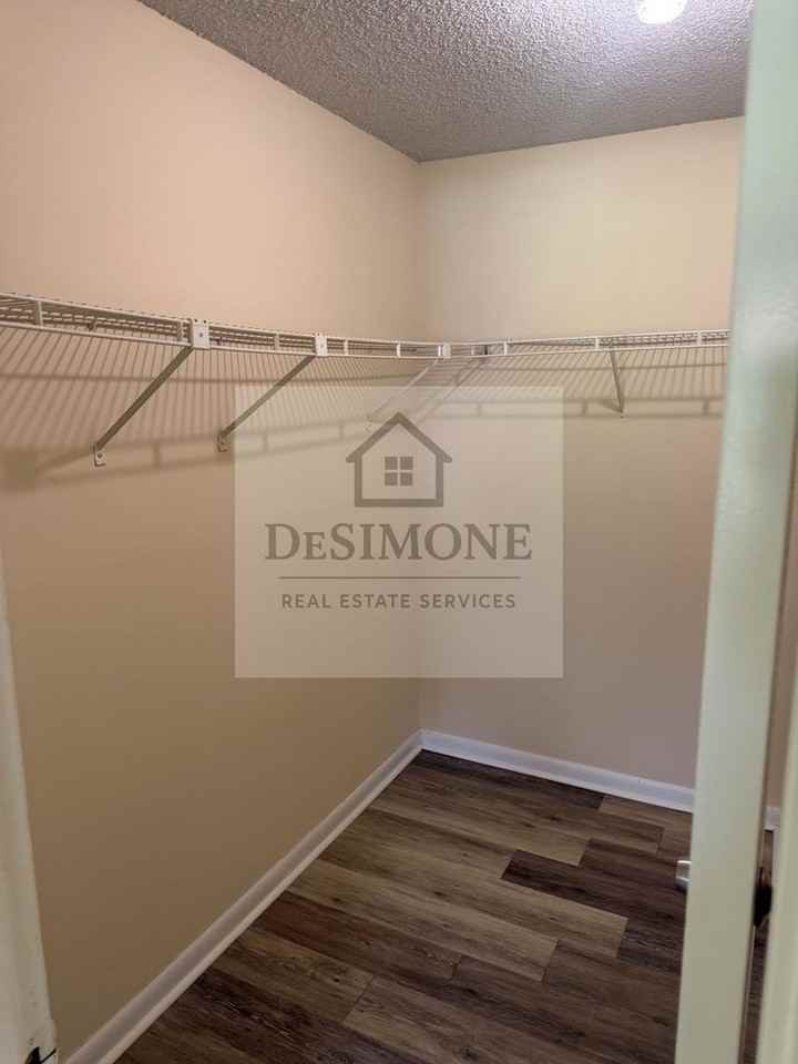 12162 Belleview LLC - Photo 4 of 23