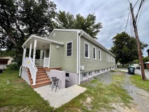 327B Maple Ln - Photo 1 of 1