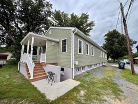 327B Maple Ln - Photo 1 of 1