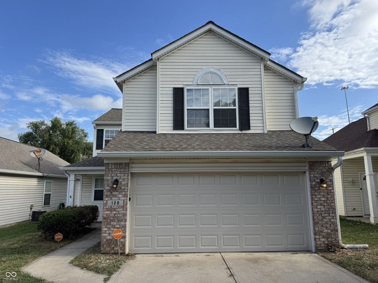 120 Gazebo Dr