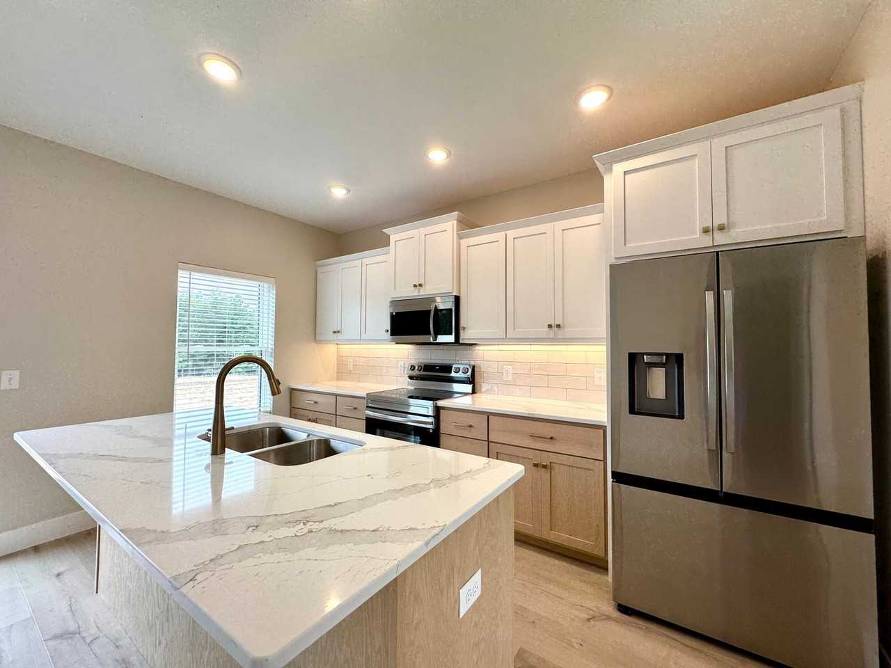 1605-1623 Planert Place - Photo 5 of 19