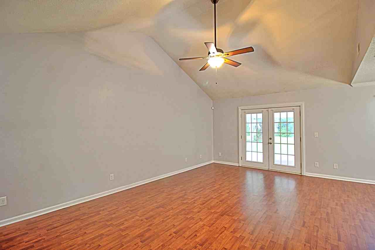 89 Kathy Rd #1 - Photo 4 of 36