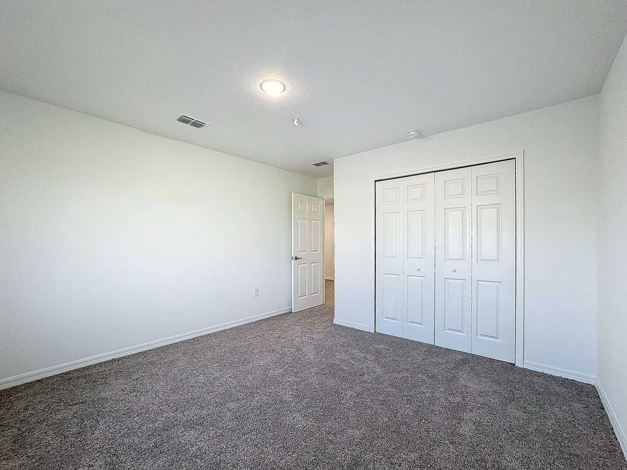 1781 Barton Towne Cir - Photo 7 of 33
