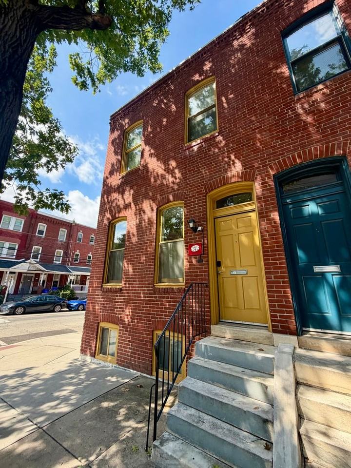 3847 Spring Garden St - Photo 2 of 32