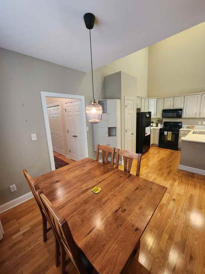 105 Jones Ferry Rd - Photo 3 of 19
