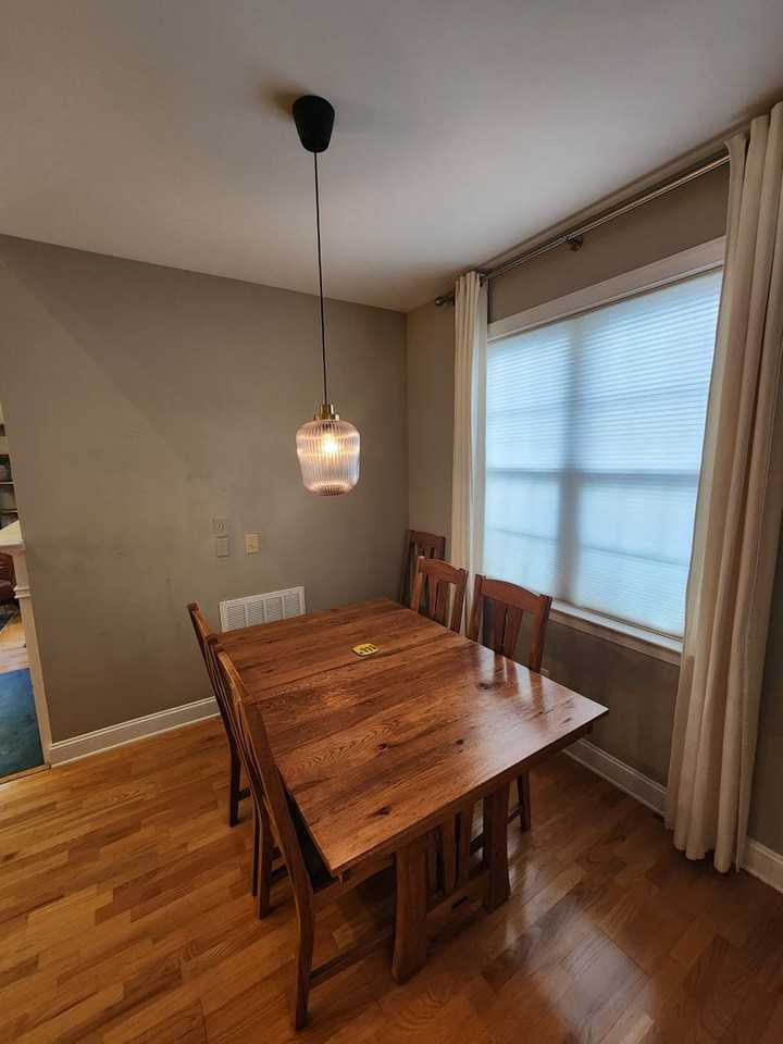 105 Jones Ferry Rd - Photo 4 of 19