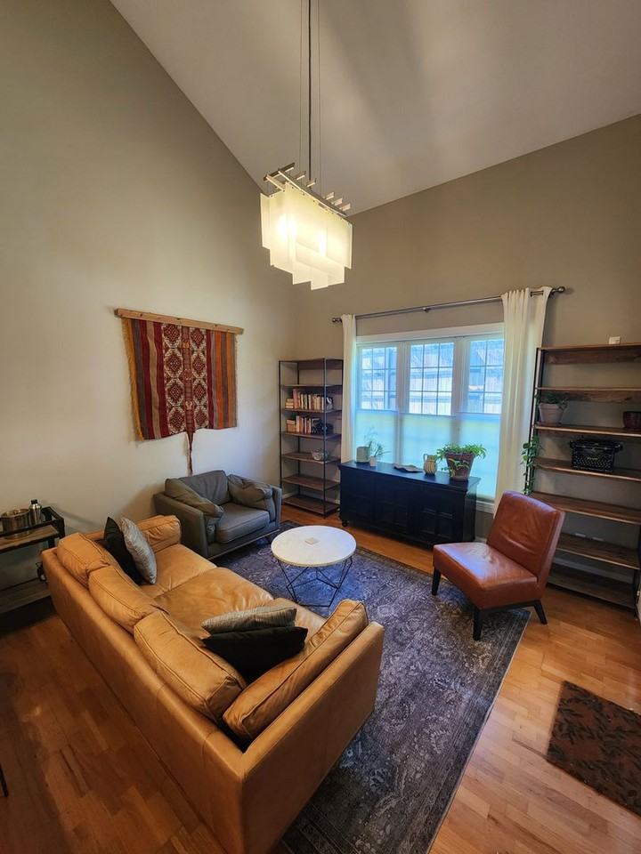 105 Jones Ferry Rd - Photo 6 of 19