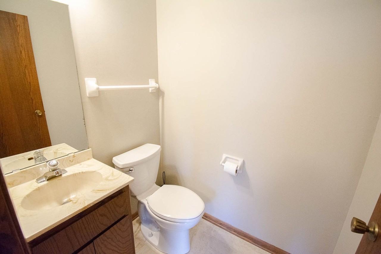 4433 4433/4435 13th Ave NW - Photo 7 of 20