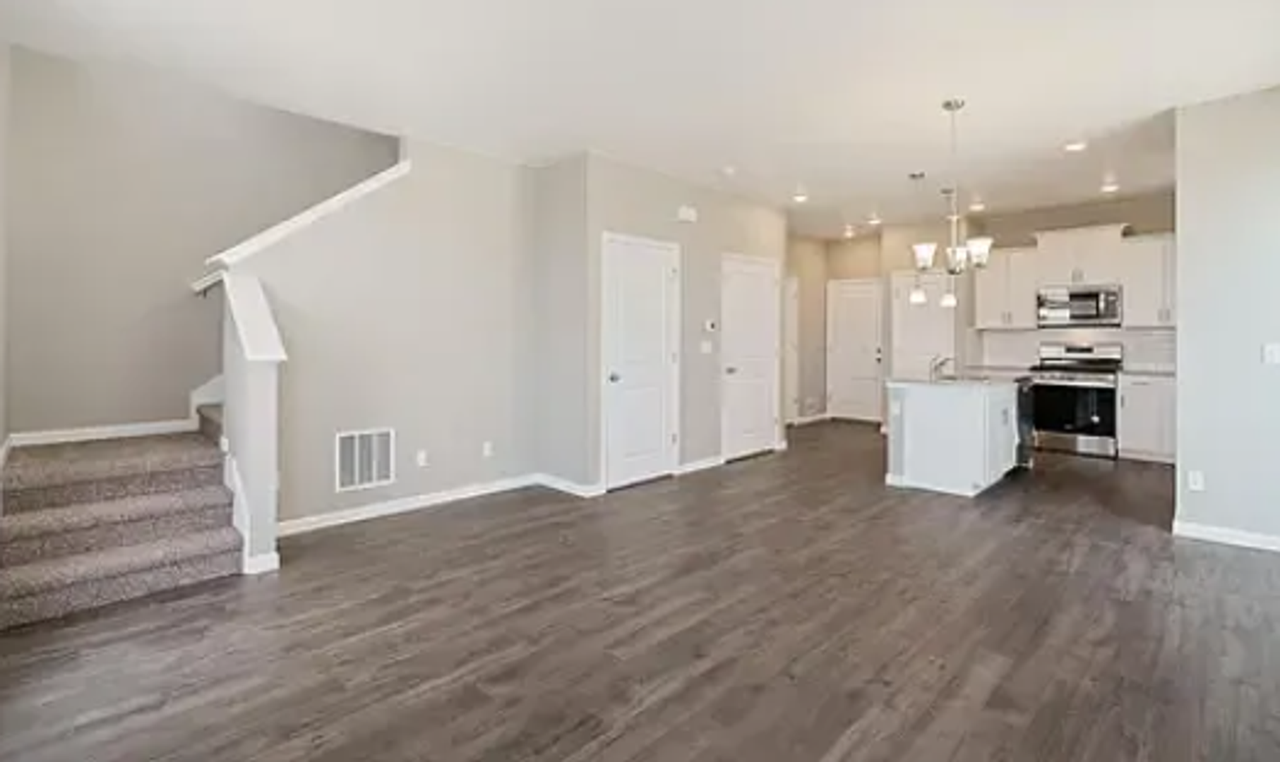 21833 E 8th Ave - Photo 6 of 20