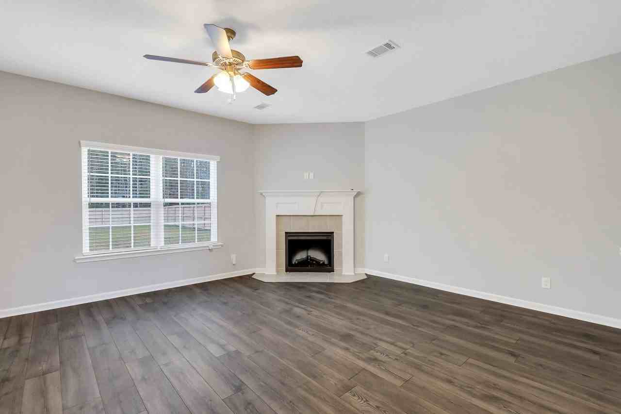 12 Trask Cir #1 - Photo 6 of 44