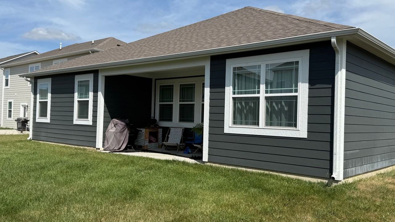 635 Blackrock Dr - Photo 2 of 12