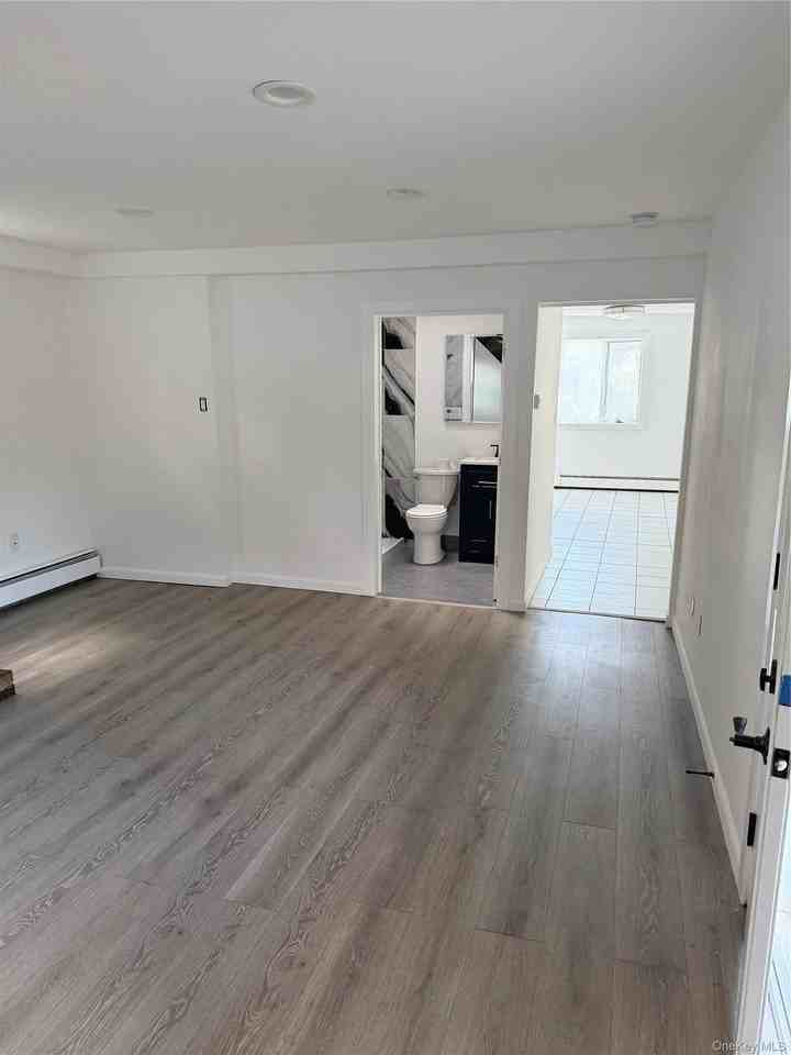 23 Dianne Ave - Photo 4 of 8