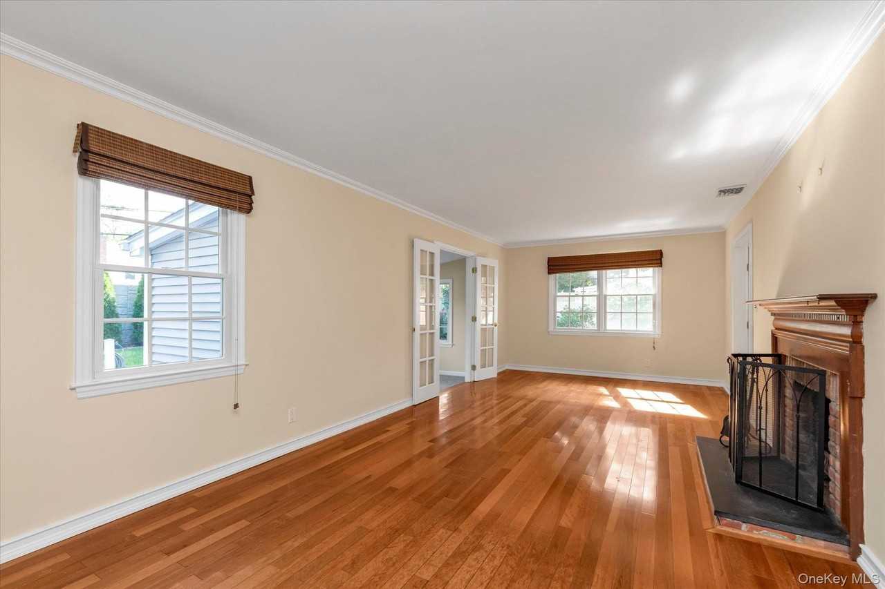 84 Earl St - Photo 5 of 21