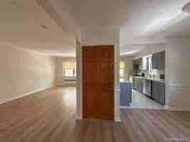 featured image of 19318 37th Ave