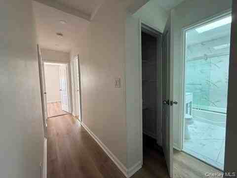 19318 37th Ave - Photo 5 of 9