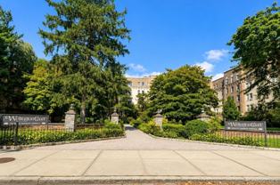 472 Gramatan Ave #EE1 - Photo 1 of 1