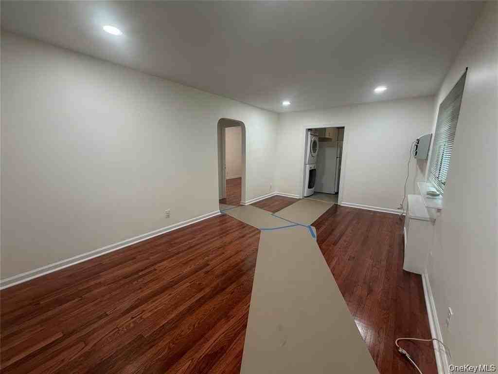 7231 Little Neck Pkwy #2ndFL - Photo 2 of 14